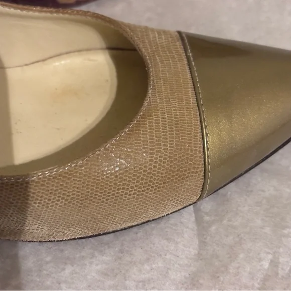 Amalfi by Rangoni Beige Khaki Croc Embossed Leather Pumps Size 9N Heels